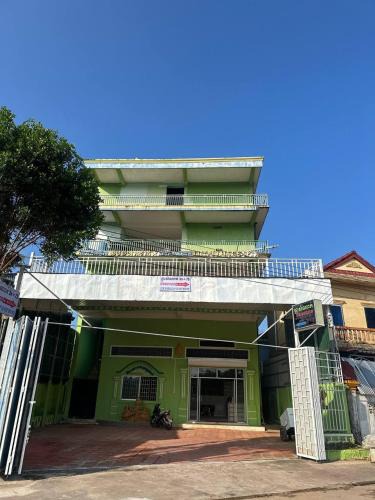 Khemarak Phoumin House | Lim Mohaleap Guest House