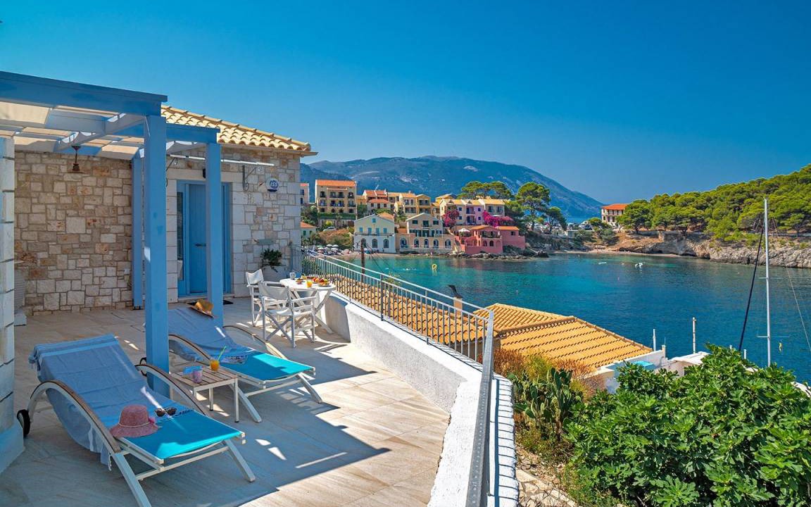 Frourion Villa | Luxury Kefalonia Villa Villa Petrino Private Terrace 1 Bedroom Perfect For Couples Assos