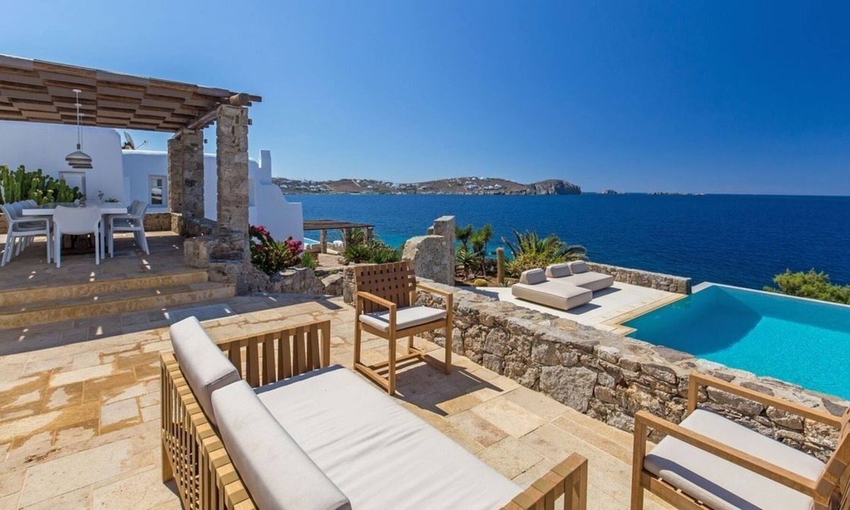 Agios Ioannis Villa | Luxury villa rental on the island of Mykonos - Greece
