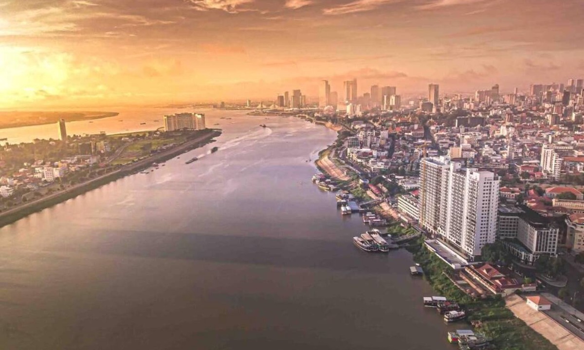Daun Penh Hotel | M9 Kirirom Hotel