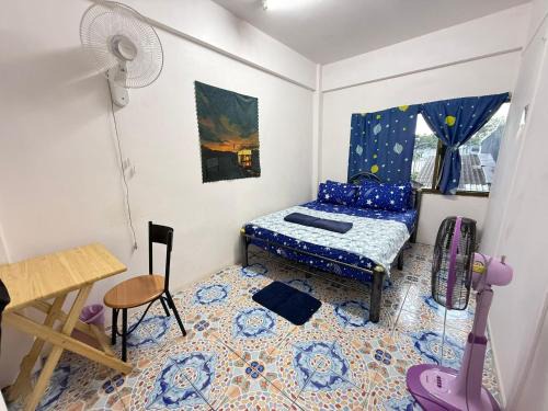 Downtown Krabi Hostel | Madam Guesthouse