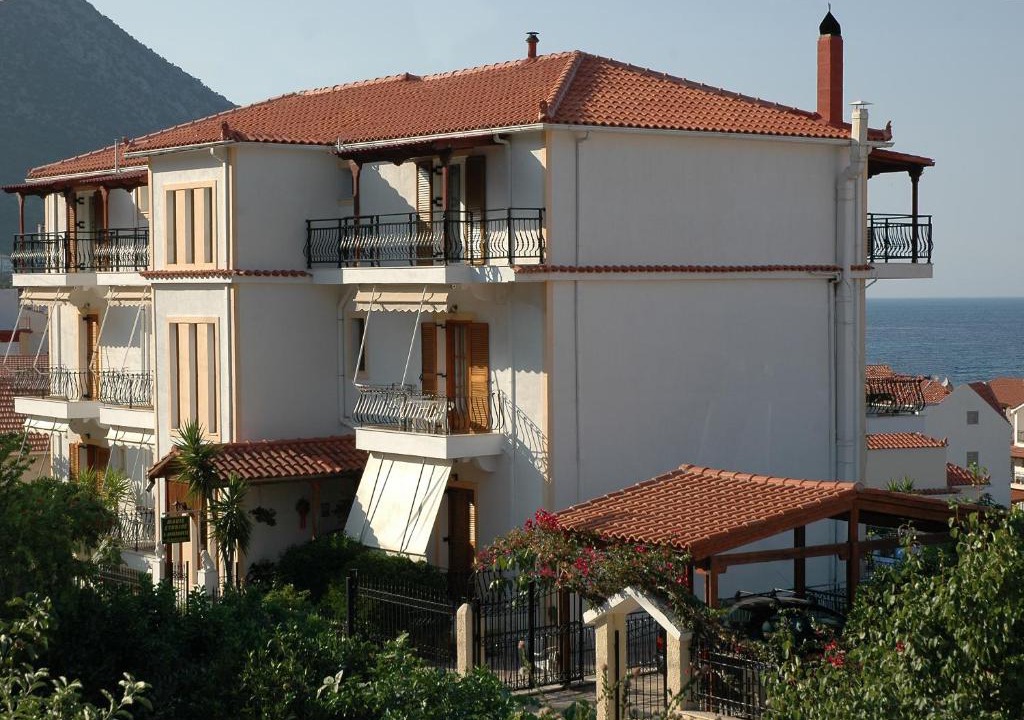 Poros Apartment | Makis Studios & Apartments