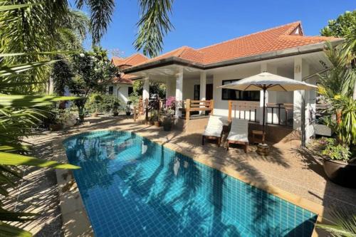 Ko Lanta Villa | Malee Beach C11