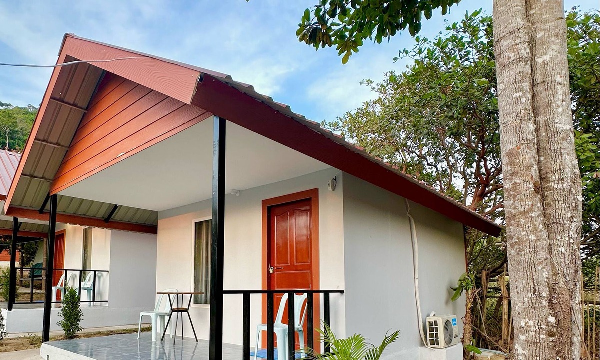 Koh Rong Hostel | Maloop Cafe Bungalow