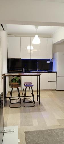Marousi Apartment | Marousi Accommodation
