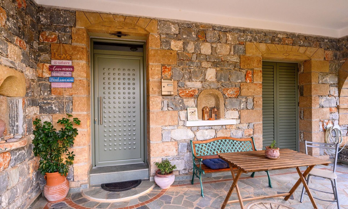 Kardamyli Apartment | Mary's stone house 5 min From Kardamili ,