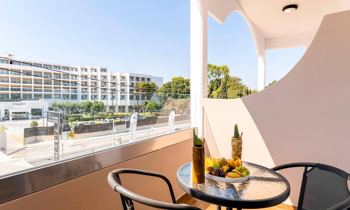 Theologos Bed & Breakfast | Megusta Suites