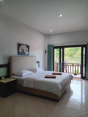 Bophut Hills Hostel | MM House Samui