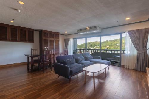 Patong Villa | Modern 2BR near Patong Beach- patong tower c326