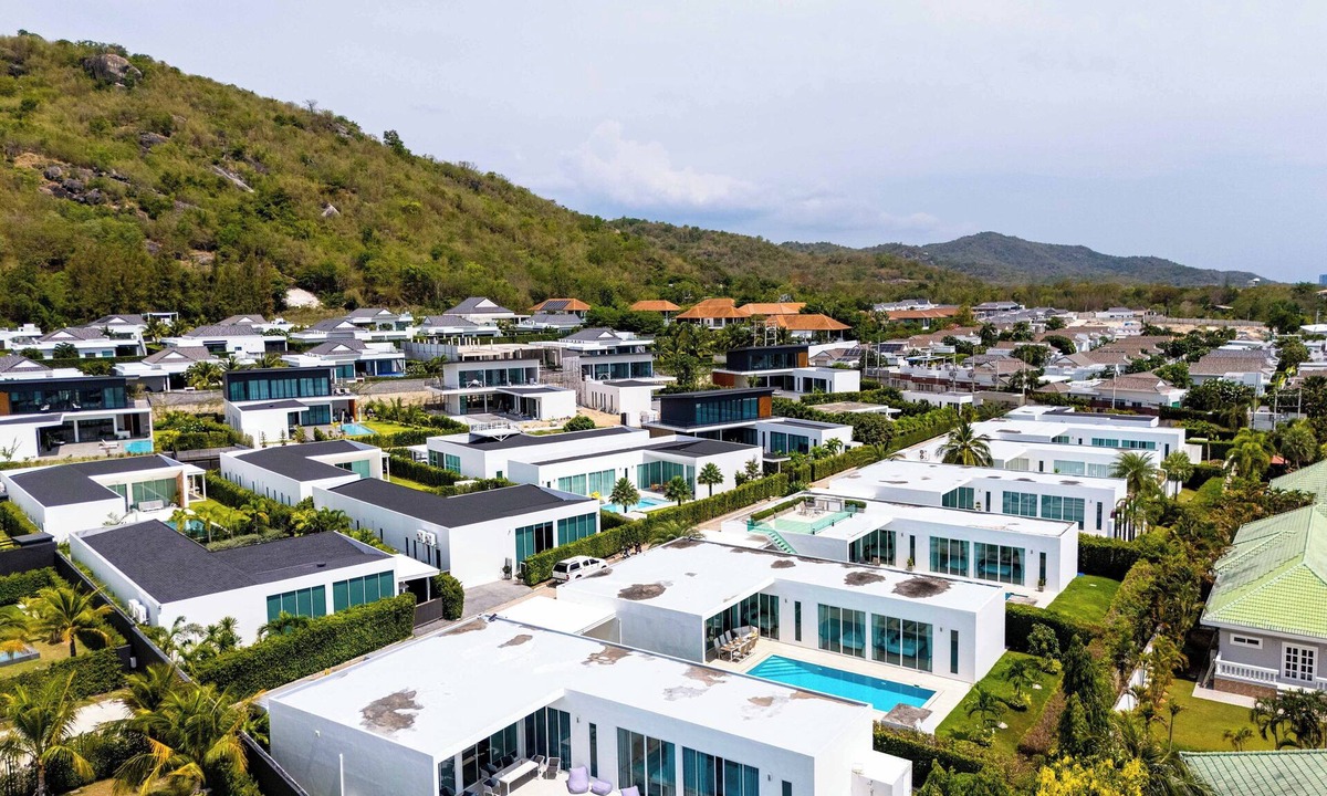 Khao Tao Villa | Modern 4 Bedroom Pool Villa PMK-A6