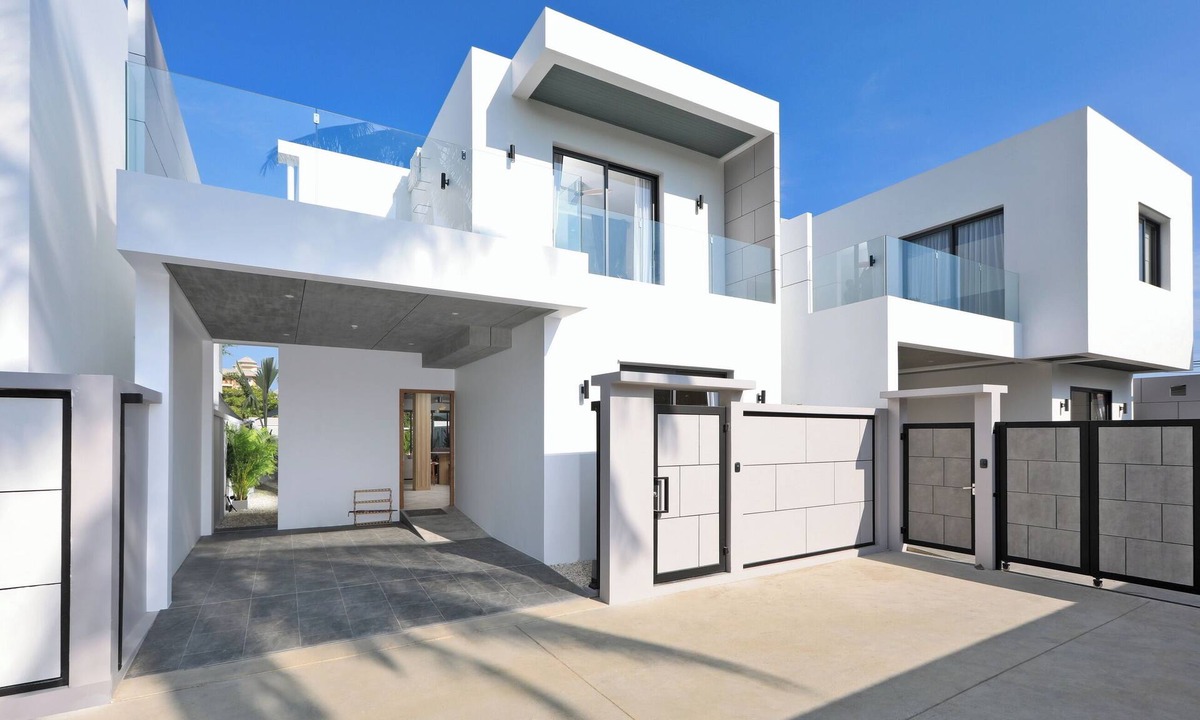 Rawai Villa | Modern 4BR Villa with Pool | Rawai | Capital Pro