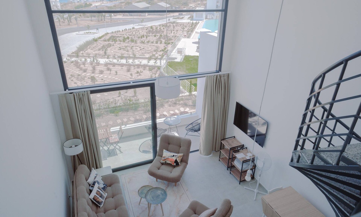 Esentepe Apartment | Modern and spacious apartment with beautiful roof terrace and sea view