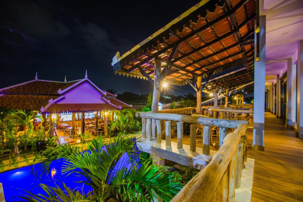 Svay Pao Hotel | Moloppor Villa