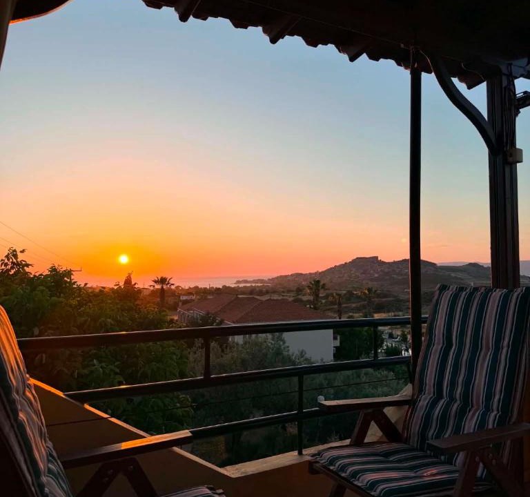 Mithimna Apartment | Molyvos Sunset Horizon