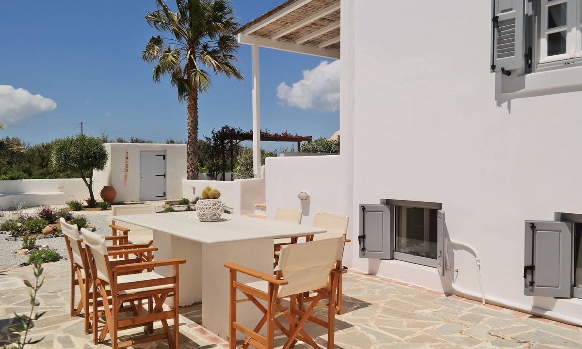 Plaka Villa | My Plaka Beach Vacation Home