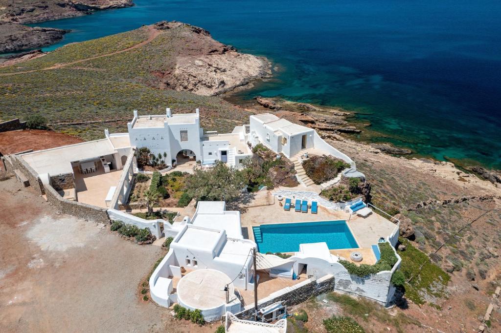 Ftelia Villa | Mykonos Citadel