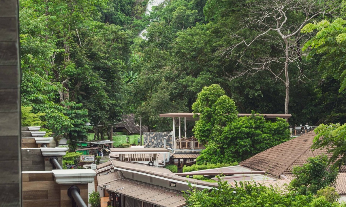 Nakhon Nayok Hotel | Namtok Sarika Resotel