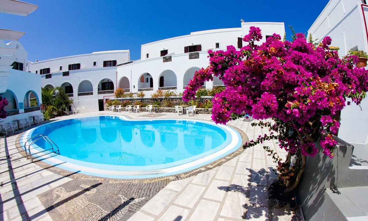 Fira Hotel | New Haroula