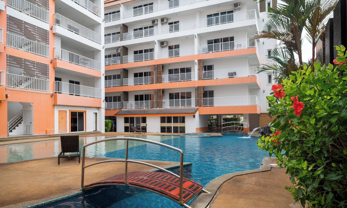 Pratumnak Hill Apartment | New Nordic Vip 2 by Apartwell