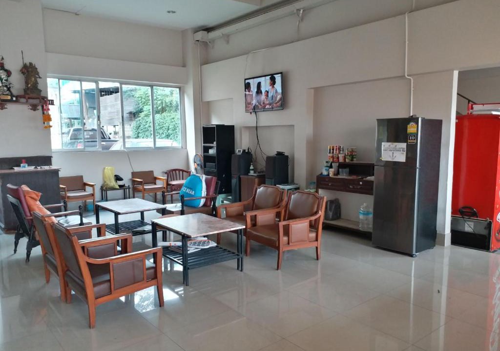 Pak Chong Hotel | New Wanchai Hotel