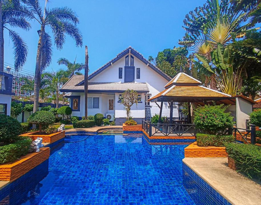Nong Prue Villa | #Nice Private Pool Villa Pattaya