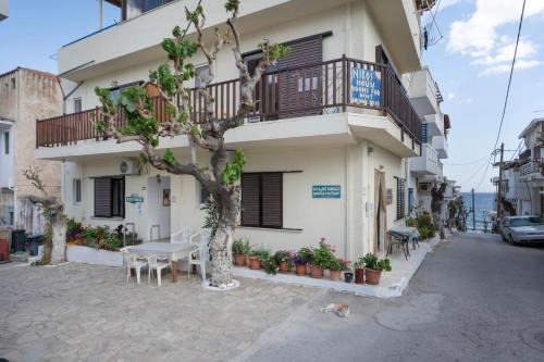 Myrtos House | Nikos House