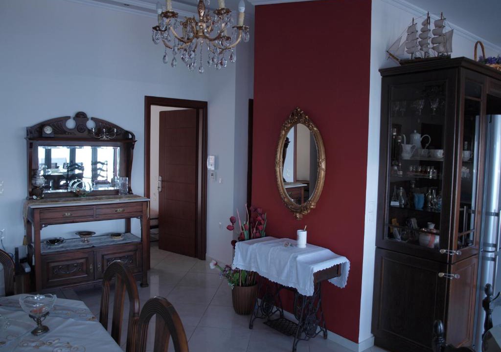 Amfilochia Apartment | NINEMIA