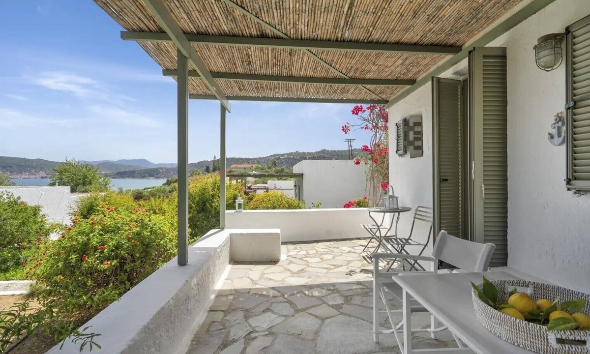 Gythio House | Niriides Villas