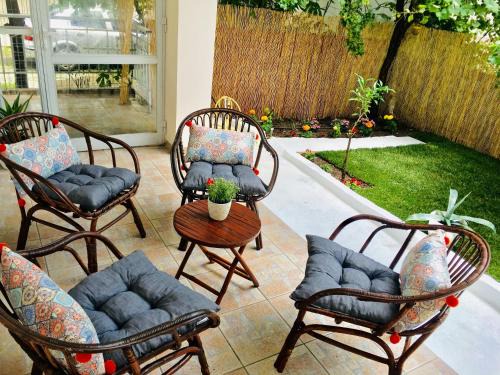 Evosmos Apartment | Oasis detached House in Thessaloniki with Hydromassage - Free parking