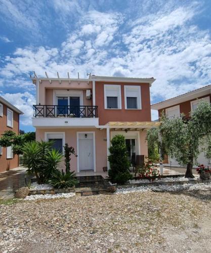 Prinos House | Oikies