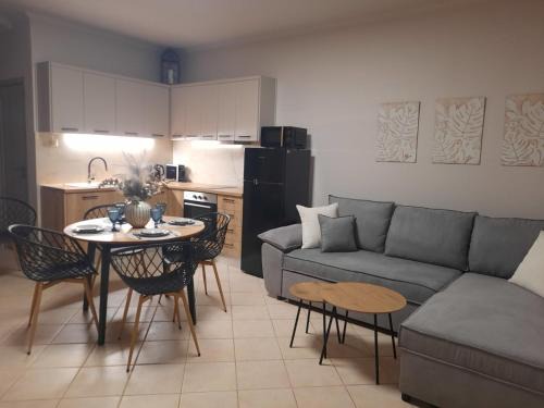 Nea Moudania Apartment | Olena Apartment
