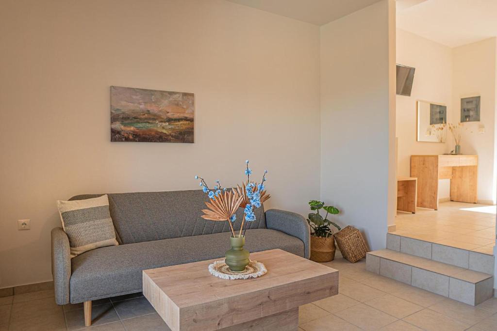 Archanes Apartment | Olive Grove Maisonettes and Apts