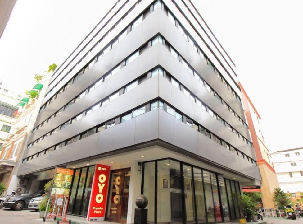 Si Phraya Hotel | OYO 225 Premier Place Bangkok