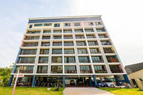 Central Pattaya Hotel | OYO 458 Nakorn Siam Boutique