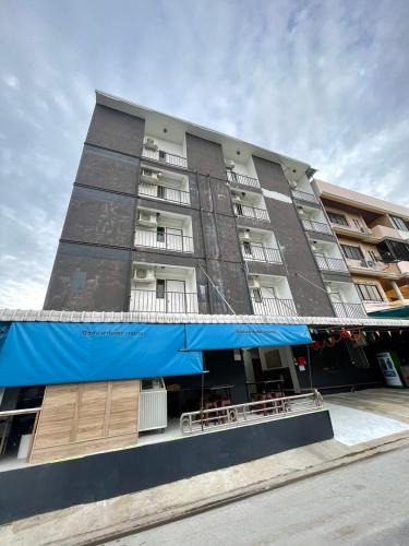 Phra Khanong Hotel | OYO 75577 Palace Hostel