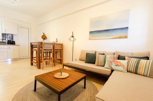 Drosia Apartment | Pachynammos Studios & Apartments