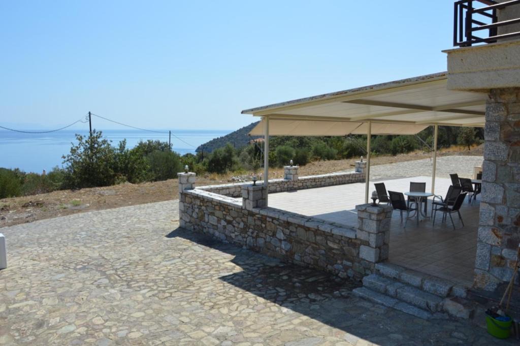East Mani Apartment | Paganea's Pearl