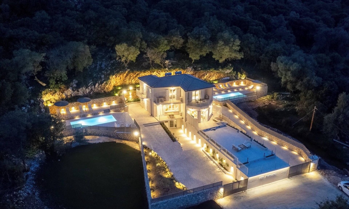 Sami Villa | Paradise Villa I with 3 bedrooms and a pool