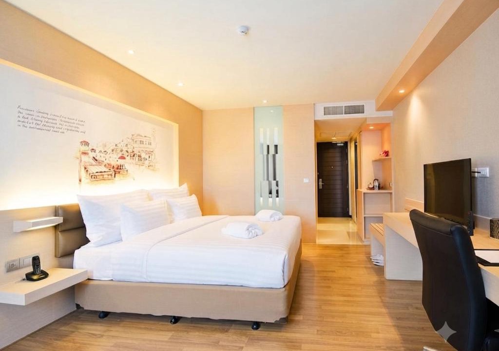 Ploenchit Hotel | Parinda Hotel - near Benjakitti Park & Queen Sirikit National Convention Center