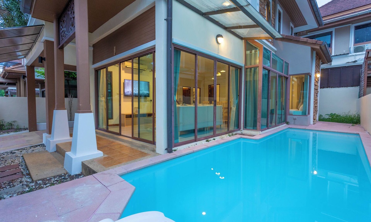 Nanai Road Apartment | Patong Bangla Walk Street City Hub V107