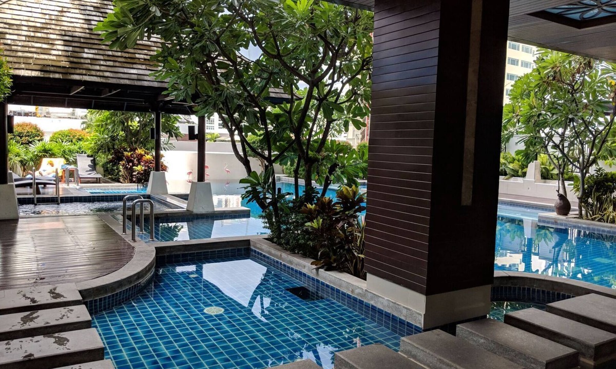 Nana Apartment | Peace and quiet above the busy life