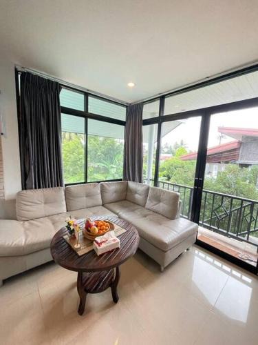 Hin Hong Apartment | Peaceful garden Luna House
