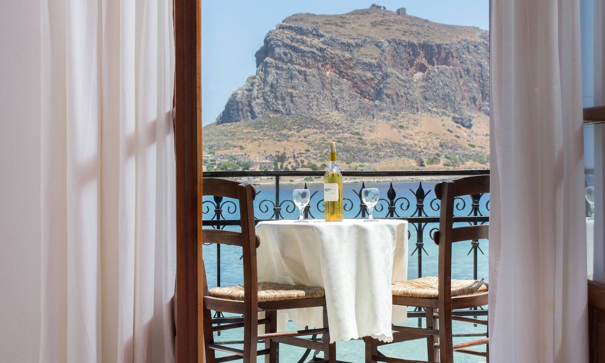Monemvasia House | Petrino Guesthouse