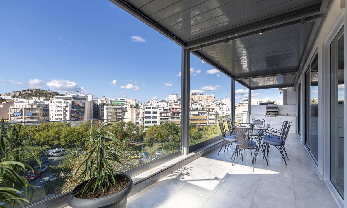 Kinosargous Apartment | Phaedrus Living: City Center Luxury Flat N. Kosmos