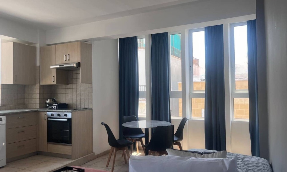 Trypiotis Apartment | Phaedrus Living: Hoopoe Residencies 207