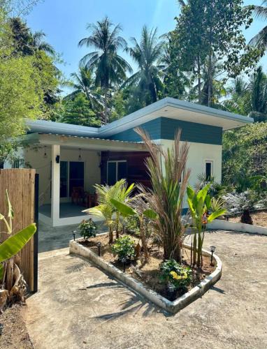 Baan Tai House | Phangan green Village