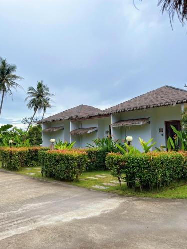 Ban Pa Yang House | Phetra pool villas