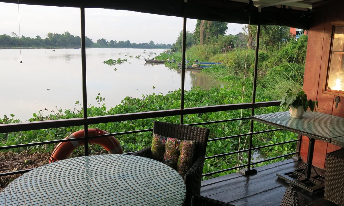 Daun Penh Boat Rental | Phocea Cruise Phnom Penh to Siem Reap