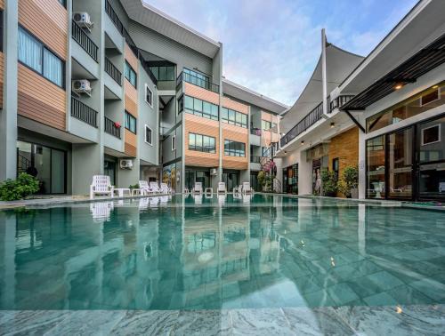 Mai Khao Hotel | Phuket Airport Place