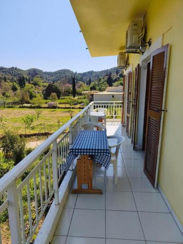 Magoulades House | Pigadaros House